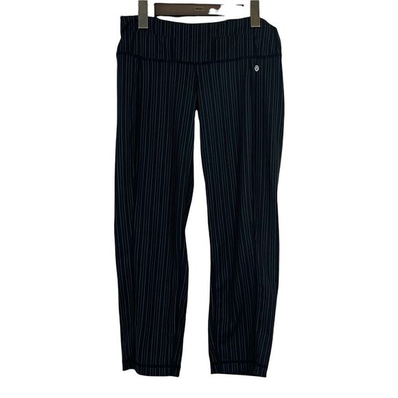 Lululemon Black Loose Crop with Pinstripe and Belt Loops (Belt Not Included) - Picture 1 of 2